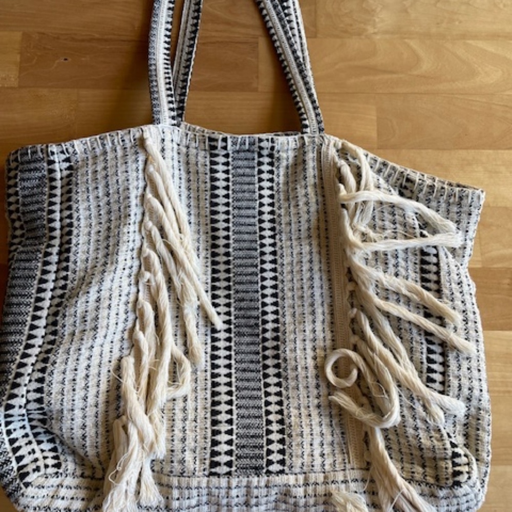 AMUSE SOCIETY  beach bag